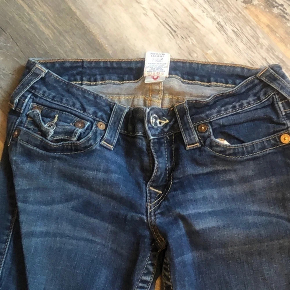 True Religion Women's Distressed Straight Leg Stretch Jeans Size 28 - Picture 3 of 7